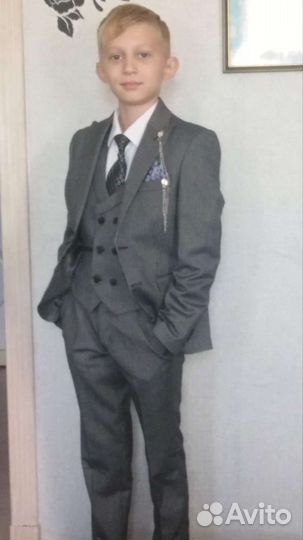 Школьный костюм для мальчика 134 140 серый