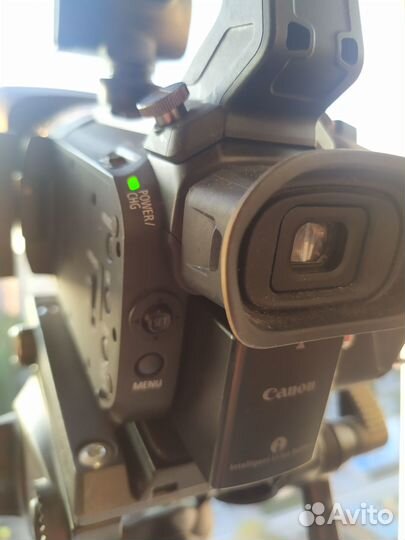 Canon XA50 (продажа или обмен)