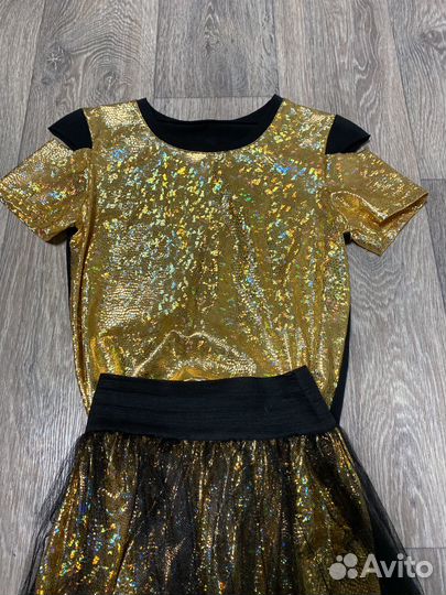 Костюм блузка с юбкой