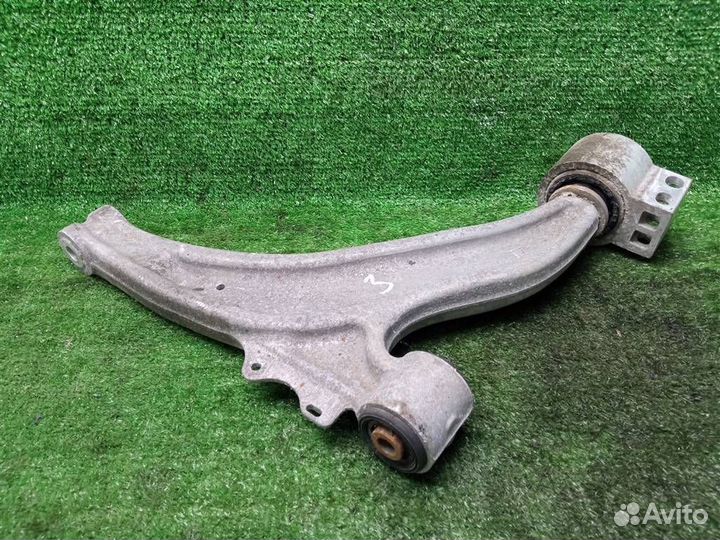 Рычаг передний правый Opel Astra J (2010-2016)