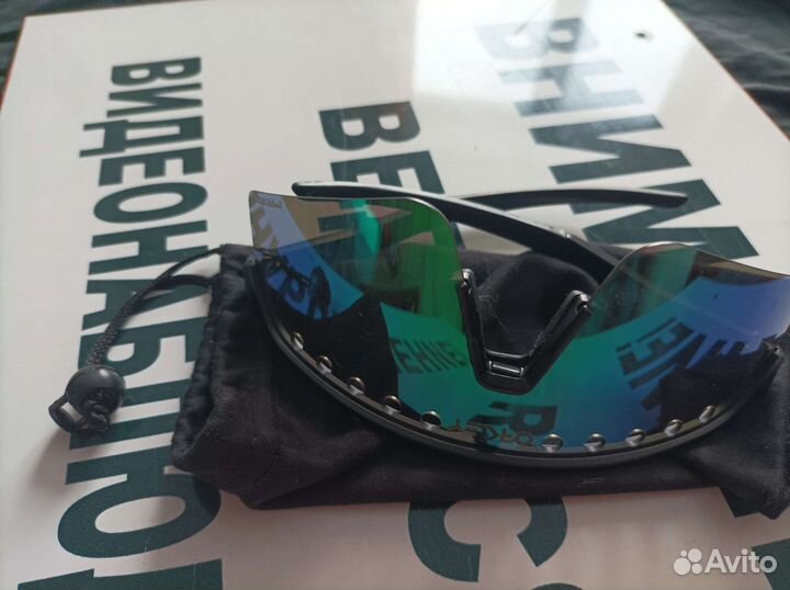 Очки солнцезащитные спортивные oakley sutro lite