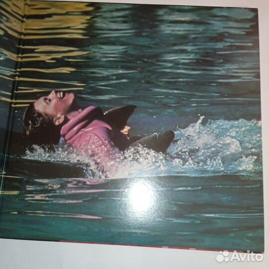 LP.Olivia – Physical - 1981