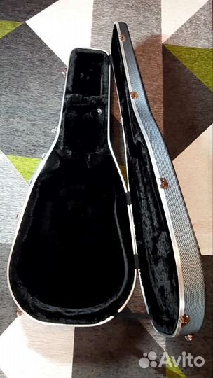 Кейс жесткий для акустической гитары / Кофр