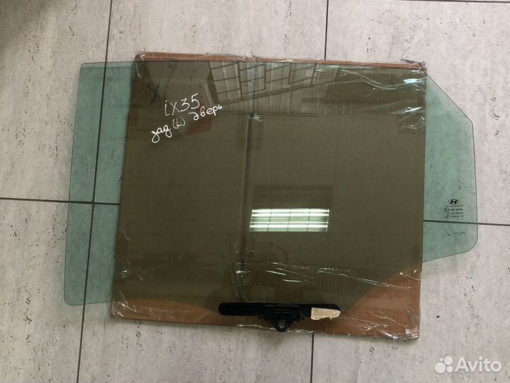 Стекло двери Hyundai Ix35