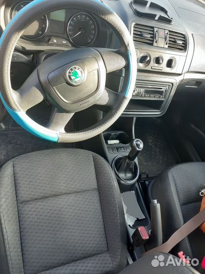 Skoda Fabia 1.2 МТ, 2010, 190 000 км