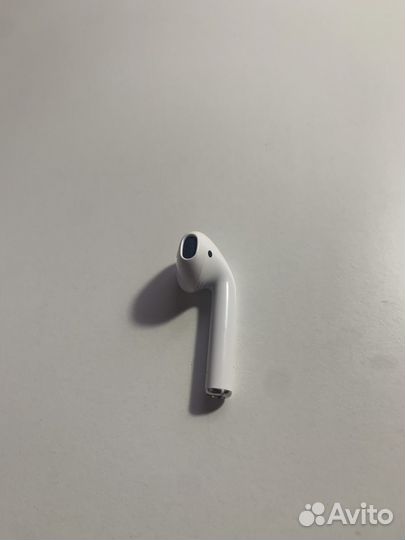 Беспроводной наушник apple air pods 2 левый