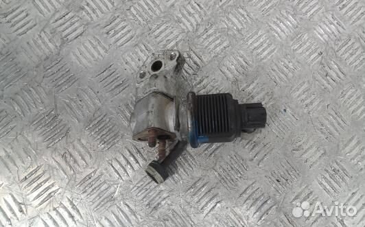 Клапан EGR бензиновый volkswagen golf 5 (8DN01CT01