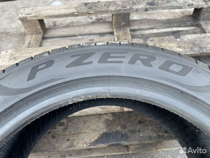 Pirelli P Zero 275/40 R19