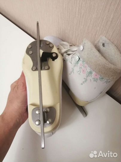 Коньки фигурные Kreiss раздвижные для девочки