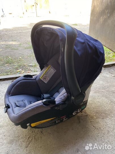 Автокресло с базой и Коляска 3 в 1 Evenflo pivot