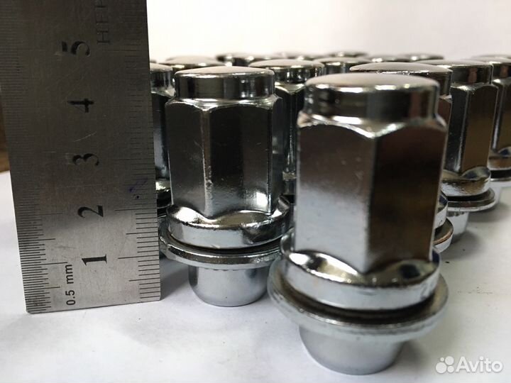 Гайки колесные для Toyota RAV4,Prado