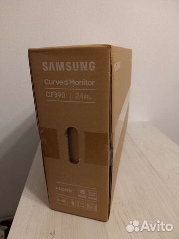 Изогнутый монитор Samsung 23,5