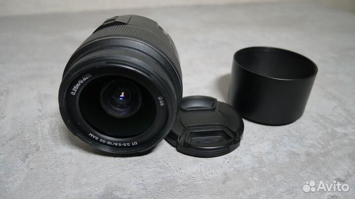 Объектив Sony DT 18-55mm f/3.5-5.6 (SAL-1855)