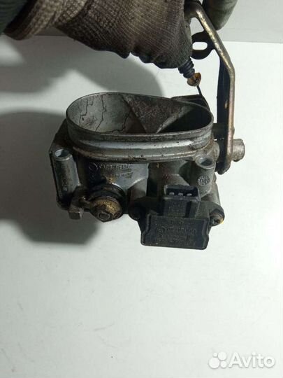 Дроссельная заслонка Renault Laguna 1 7700872146