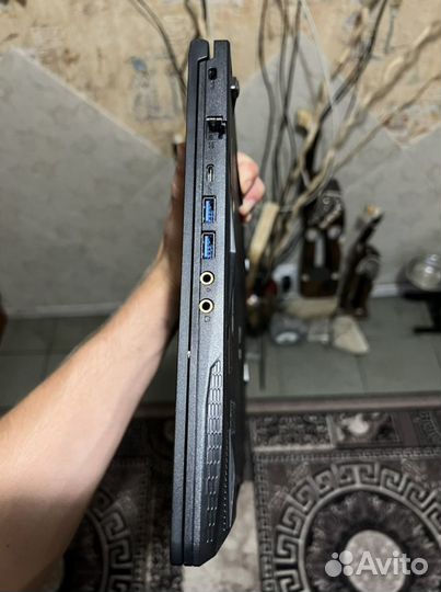 Игровой ноутбук msi