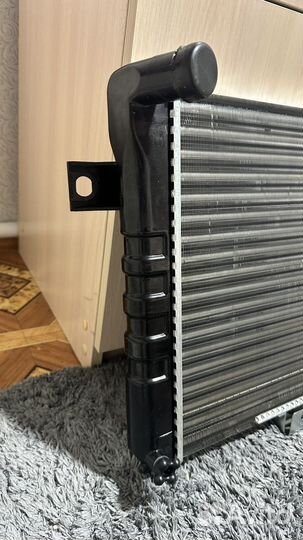 Радиатор охлаждения нива