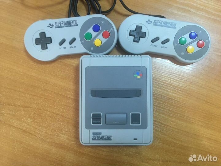 Оригинальная приставка super Nintendo classic
