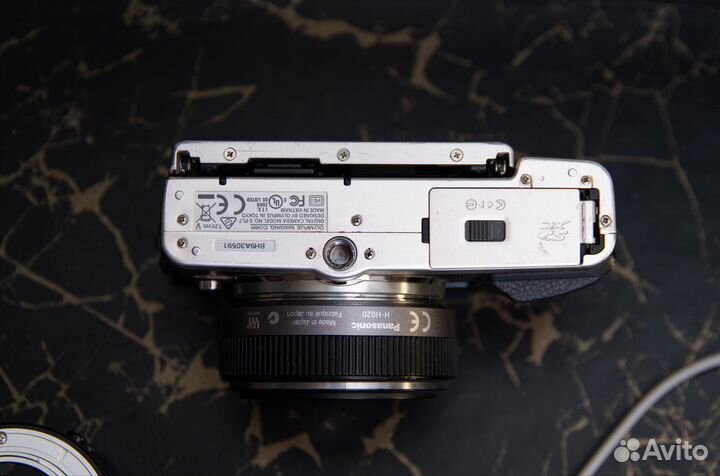 Olympus Pen E-PL7 body