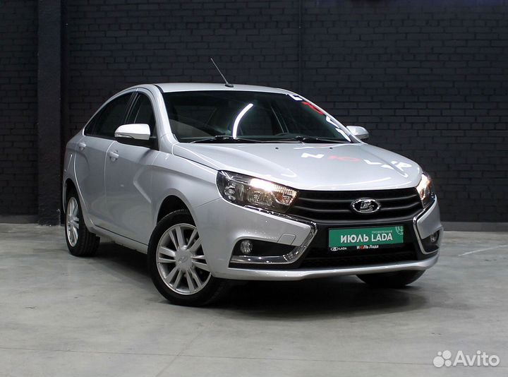 LADA Vesta 1.6 МТ, 2018, 28 300 км