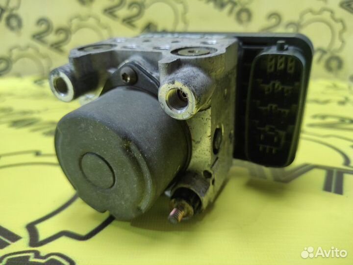 Блок ABS Toyota Vista SV50 3S-FSE 2000.04