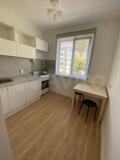 2-к. квартира, 47 м², 2/5 эт.