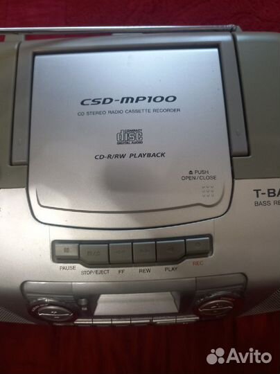 Радиоприемник sony