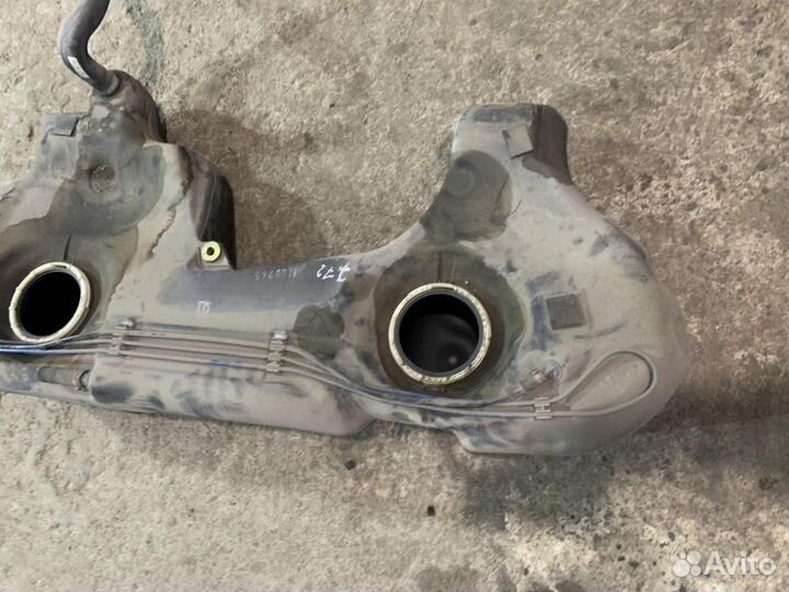 Бак топливный Bmw 3 E46 N42B20 2003