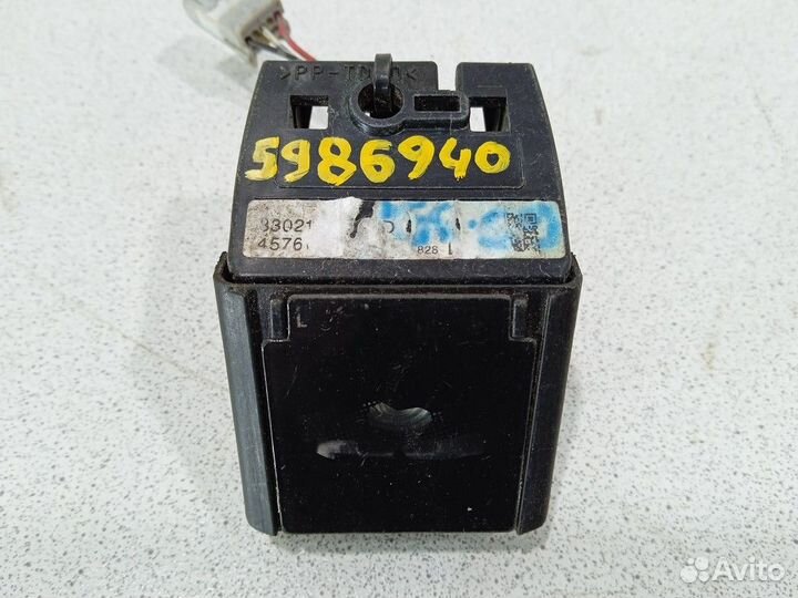 Камера заднего вида 8302130020D