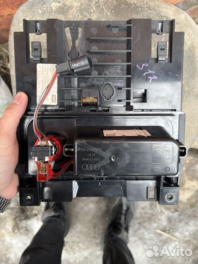 Крышка audi оригинал