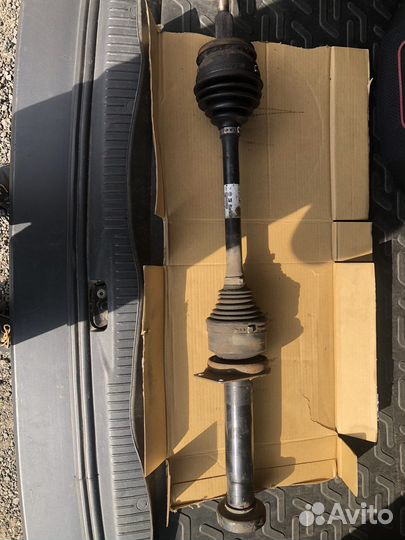 Приводной вал Фольксваген Т5. Т6