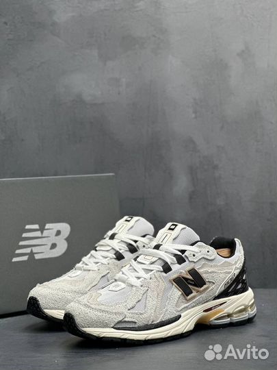 New Balance 1906D Protection Pack Reflection