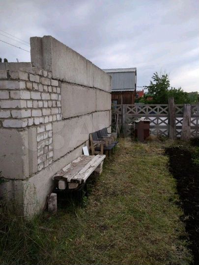 Дача 20 м² на участке 5 сот.