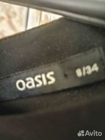 Черное платье Oasis