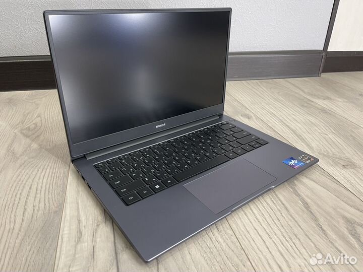 Новый ноутбук Honor MagicBook 14