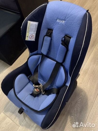 Кресло автомобильное - автокресло до 4 лет