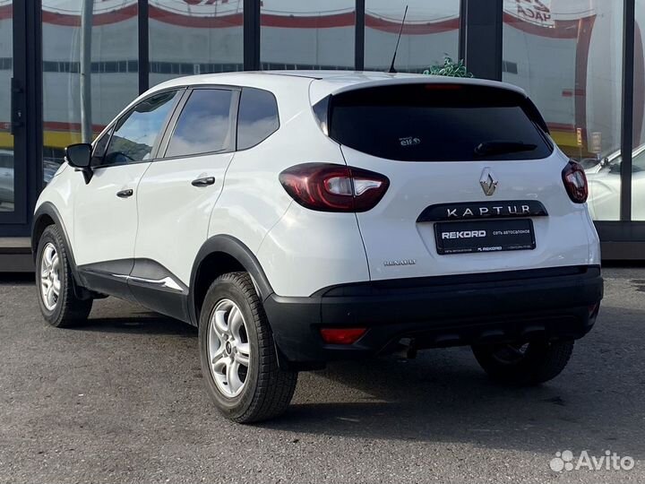 Renault Kaptur 1.6 CVT, 2018, 106 140 км