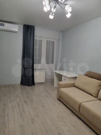 2-к. квартира, 72 м², 15/18 эт.