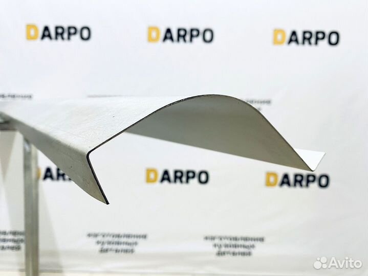 Пороги для Kia Sorento 2002-2011 (BL)