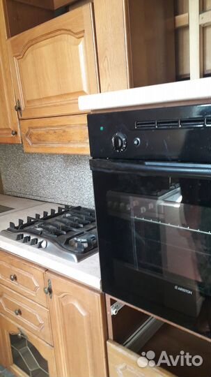 Духовой шкаф газовый Ariston