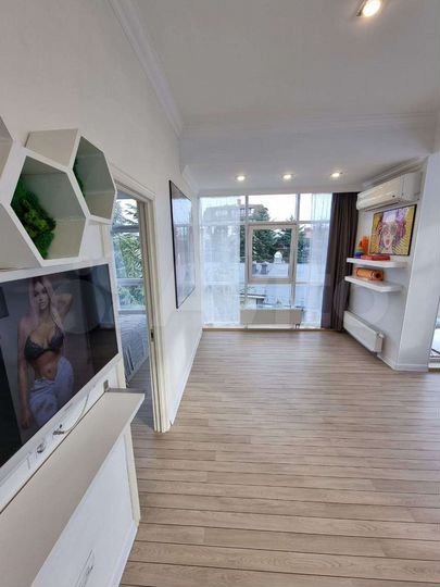 2-к. квартира, 60 м², 5/5 эт.