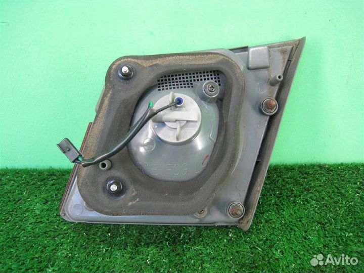 Фонарь задний внутренний левый Chevrolet Cruze J3