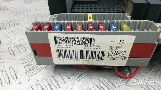 Блок предохранителей volvo S80 1 (NBE08M102)