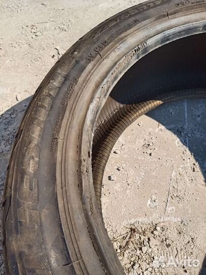 Bridgestone Potenza RE002 Adrenalin 225/45 R17