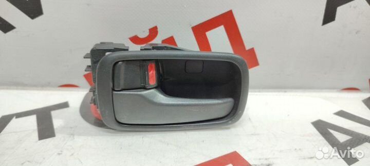 Ручка двери внутренняя задняя левая Mitsubishi