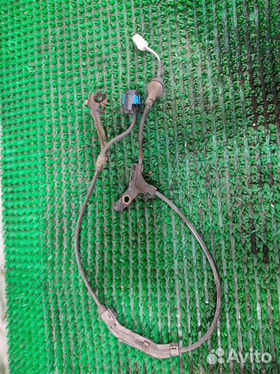 Проводка датчика ABS заднего Toyota Avensis T25 2