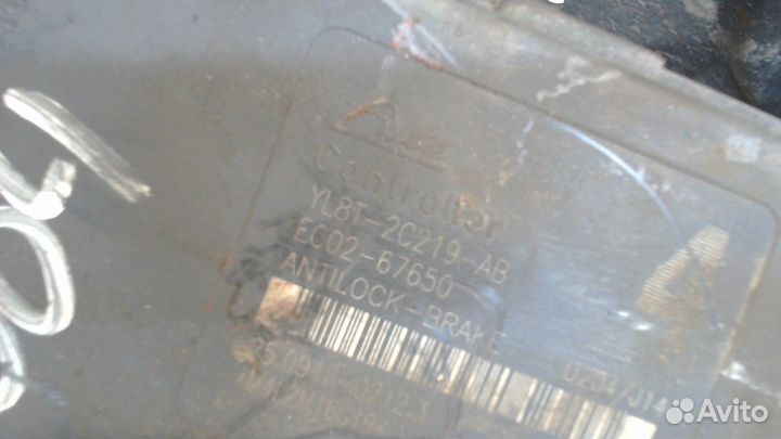 Блок абс, насос Ford Maverick, 2003