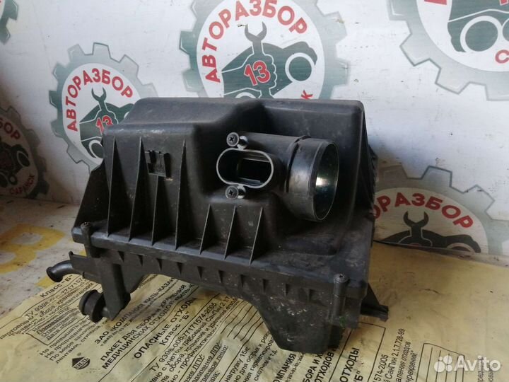 Корпус воздушного фильтра Opel Astra J, A16XER