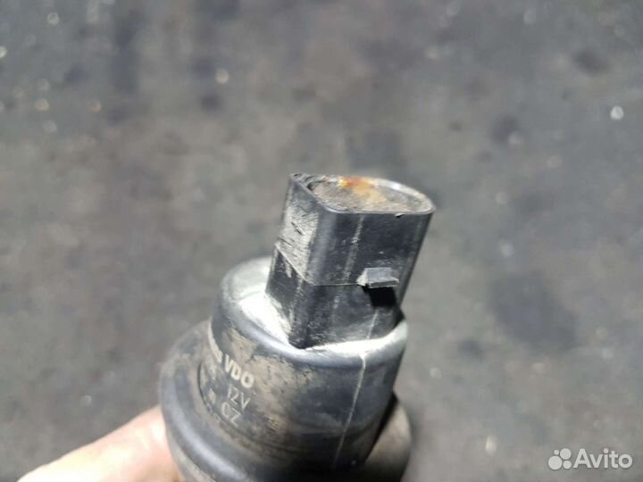 Насос омывателя стекла Mitsubishi lancer 10