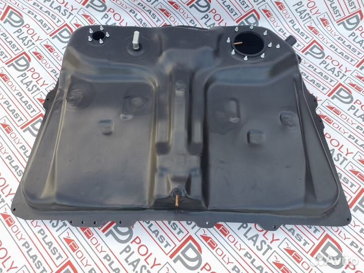 Топливный бак Toyota Rav4 2000-2005