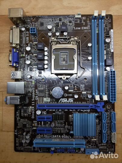 Материнская плата